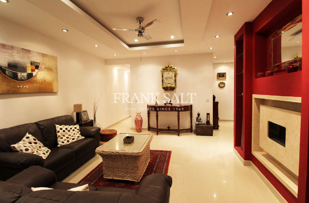 3 Bed, ApartmentFor Sale, Bugibba, Malta