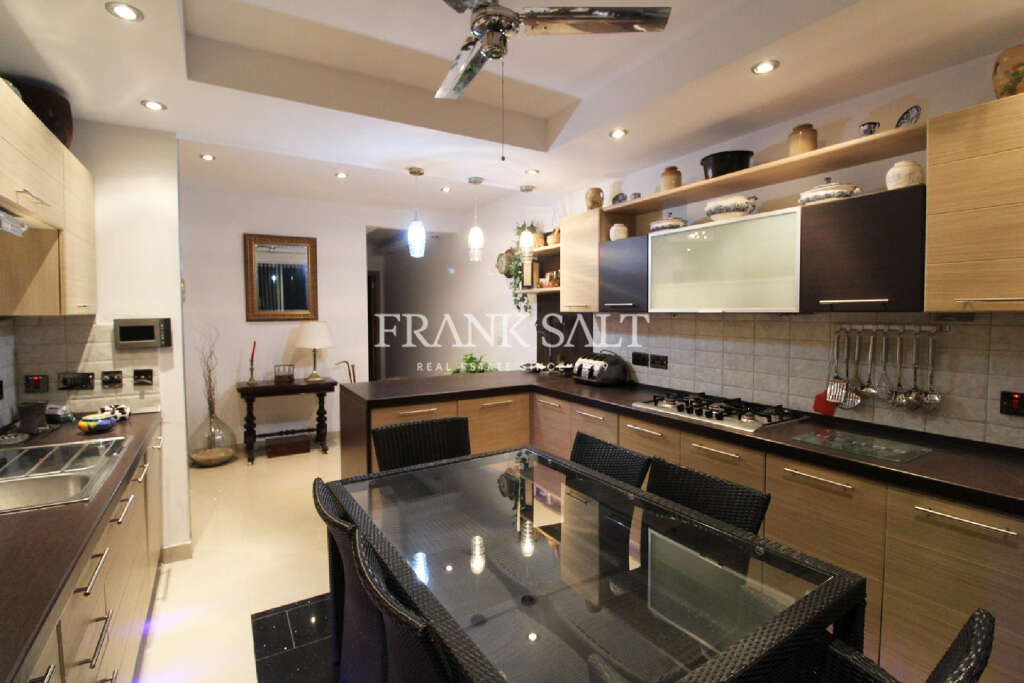 3 Bed, ApartmentFor Sale, Bugibba, Malta