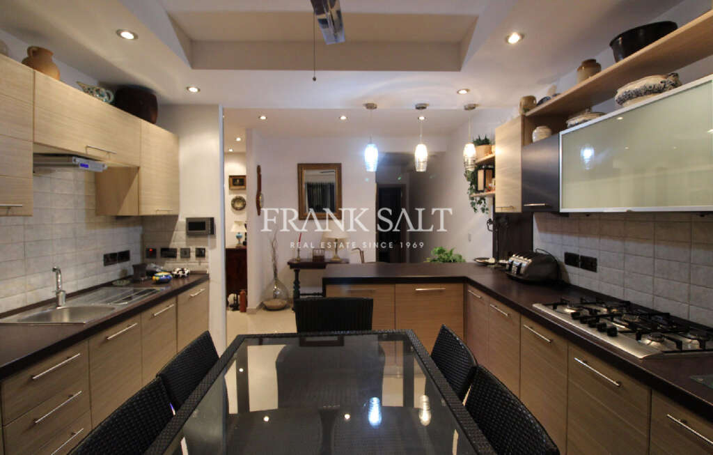 3 Bed, ApartmentFor Sale, Bugibba, Malta