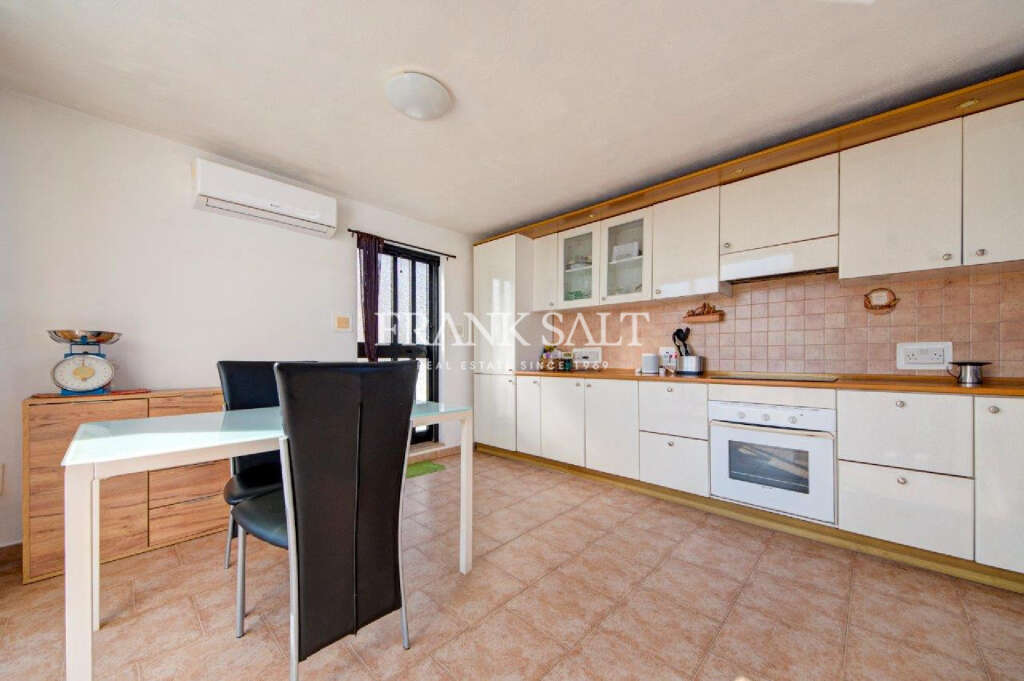 2 Bed, ApartmentFor Sale, Xemxija, Malta