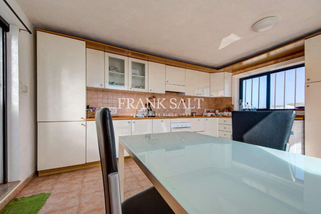 2 Bed, ApartmentFor Sale, Xemxija, Malta