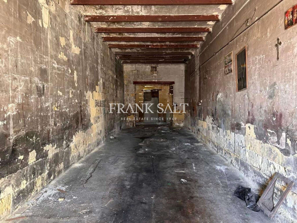 Commercial Property, For Sale