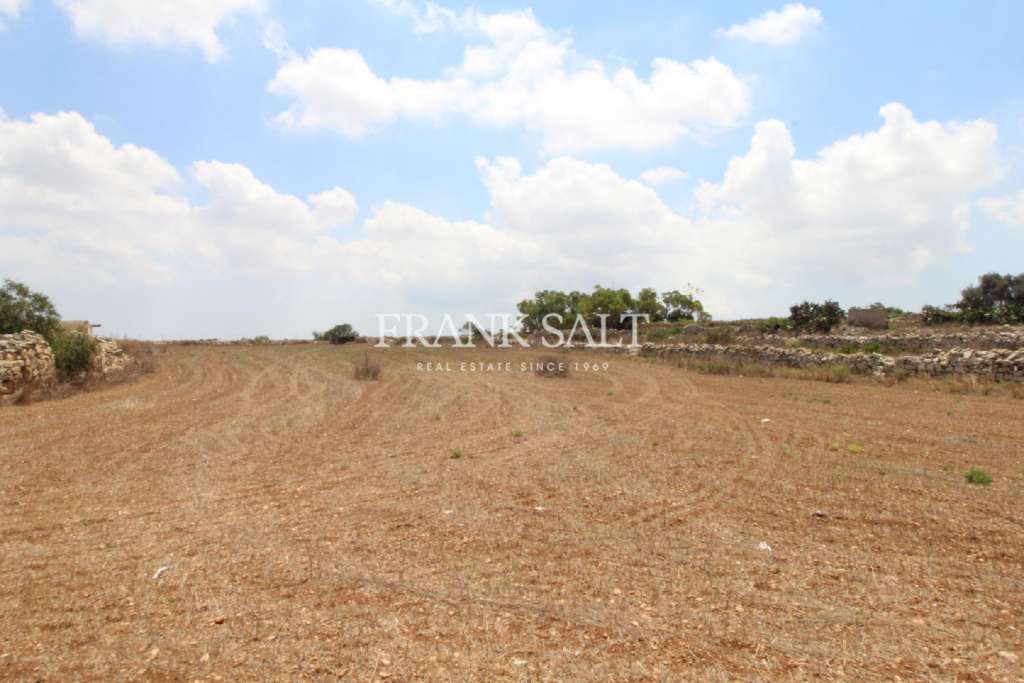 Commercial Property, For Sale