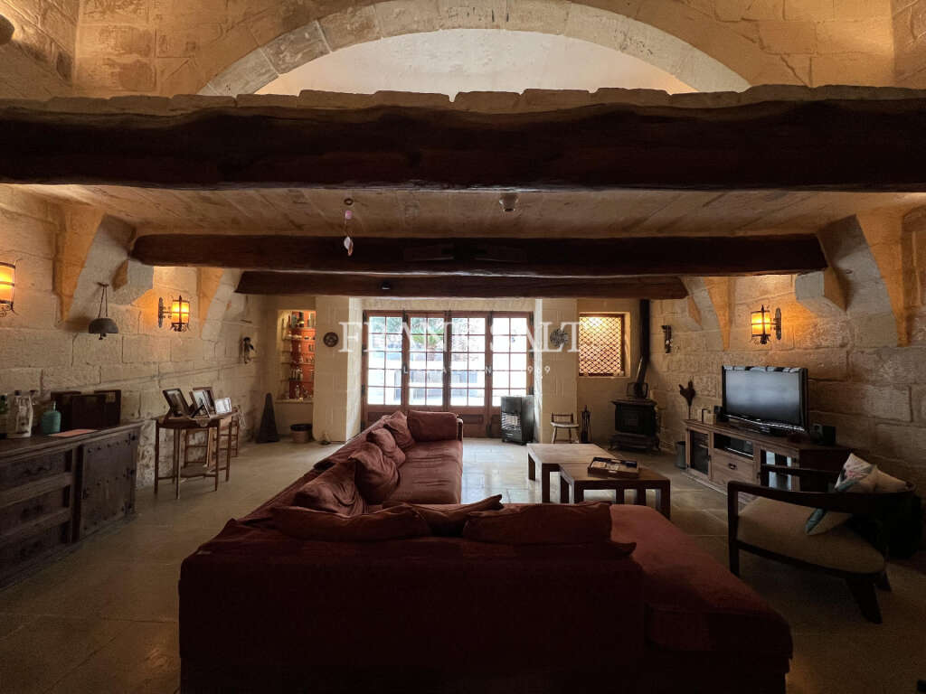 4 Bed, HouseFor Sale, Qormi, Malta