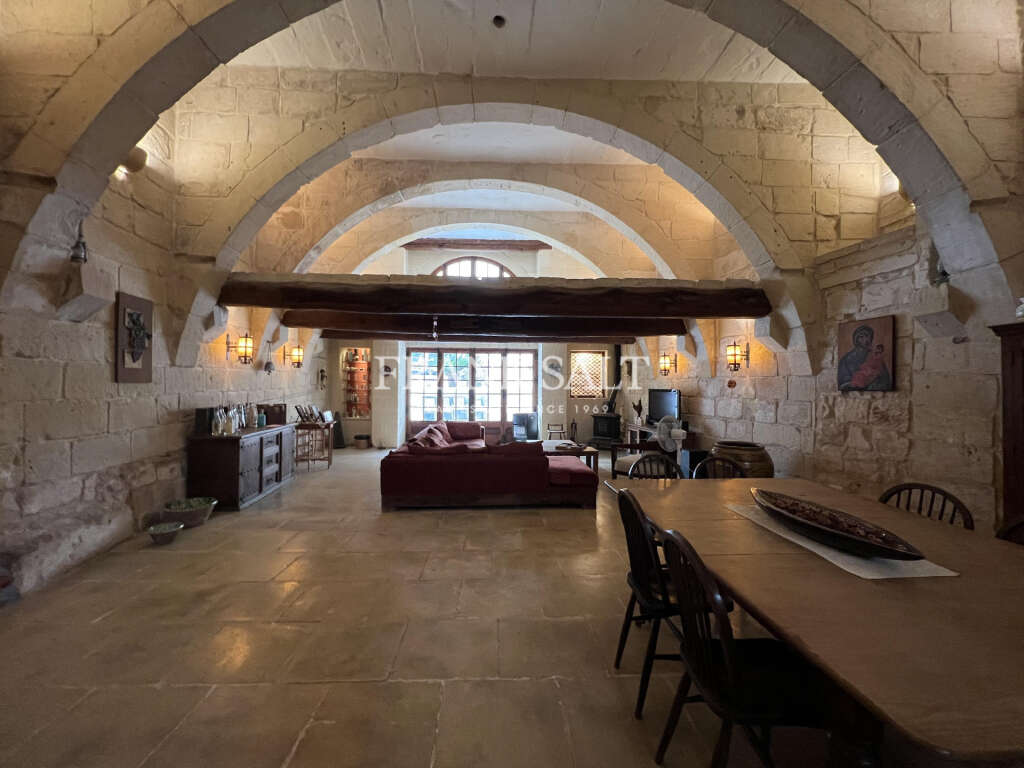 4 Bed, HouseFor Sale, Qormi, Malta