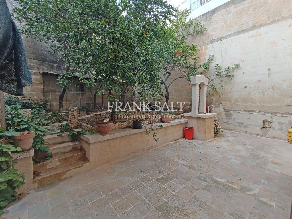 5 Bed, HouseFor Sale, Qormi, Malta