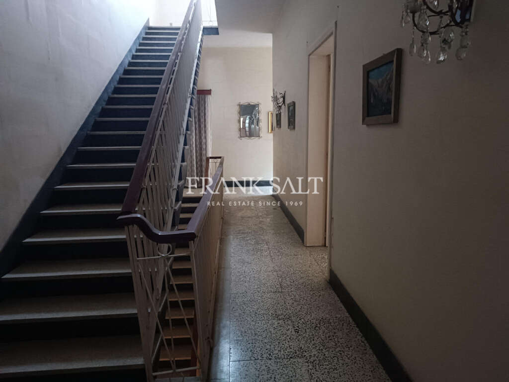 5 Bed, HouseFor Sale, Qormi, Malta