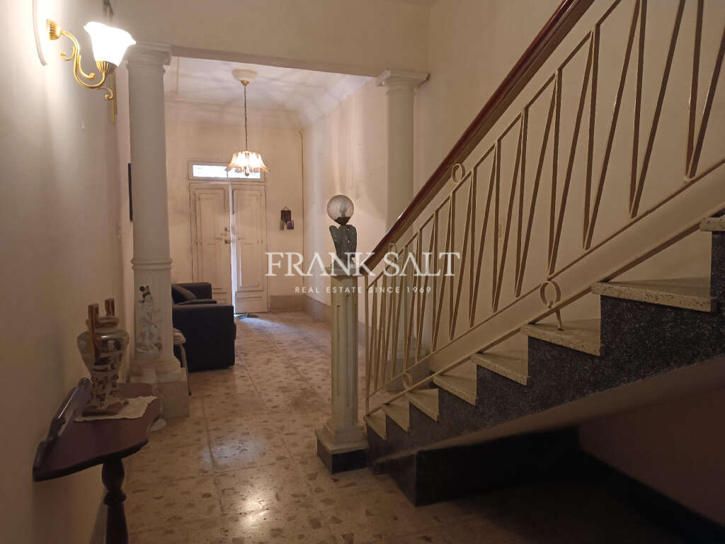5 Bed, HouseFor Sale, Qormi, Malta