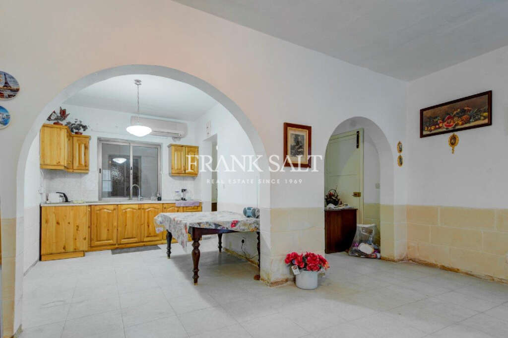 2 Bed, ApartmentFor Sale, Valletta, Malta