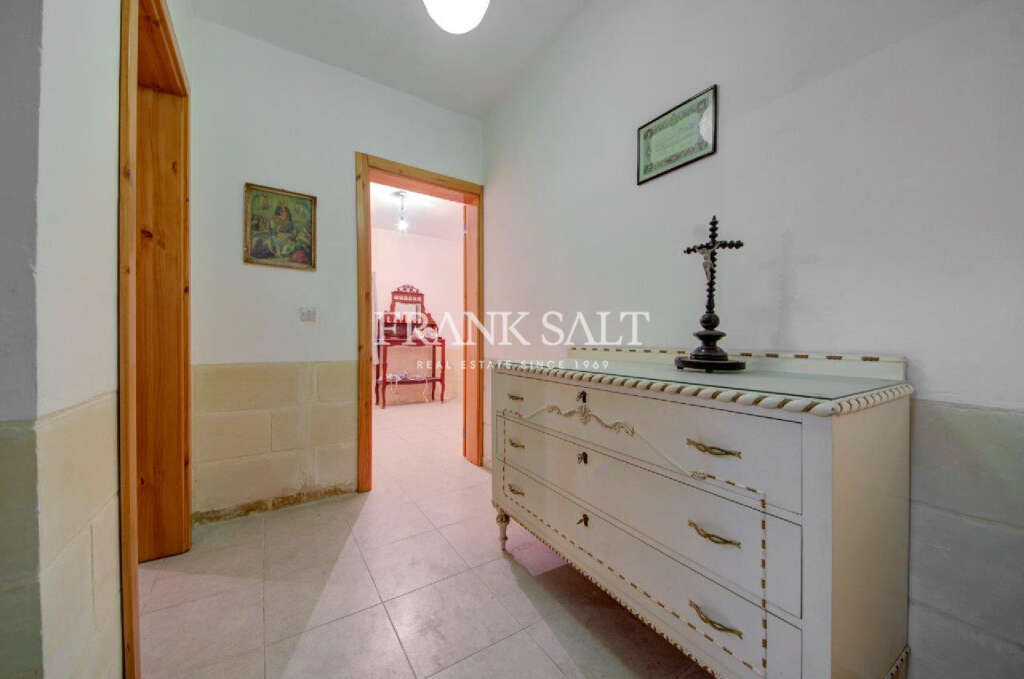 2 Bed, ApartmentFor Sale, Valletta, Malta