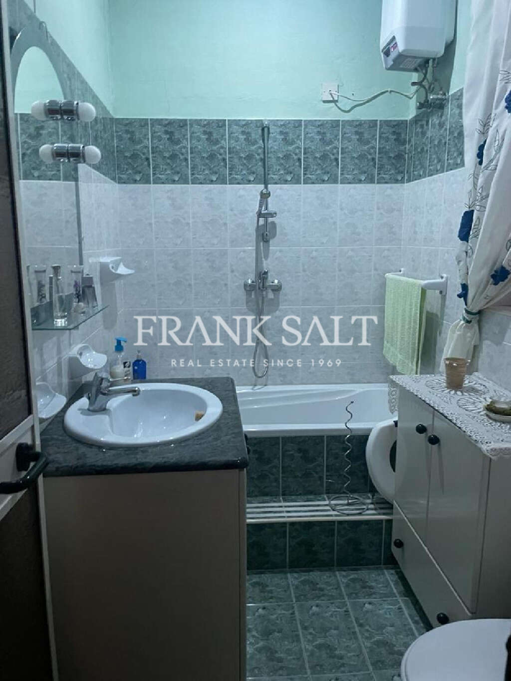 2 Bed, ApartmentFor Sale, Senglea, Malta