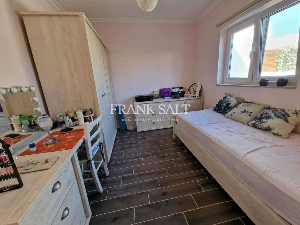 2 Bed, ApartmentFor Sale, Xghajra, Malta