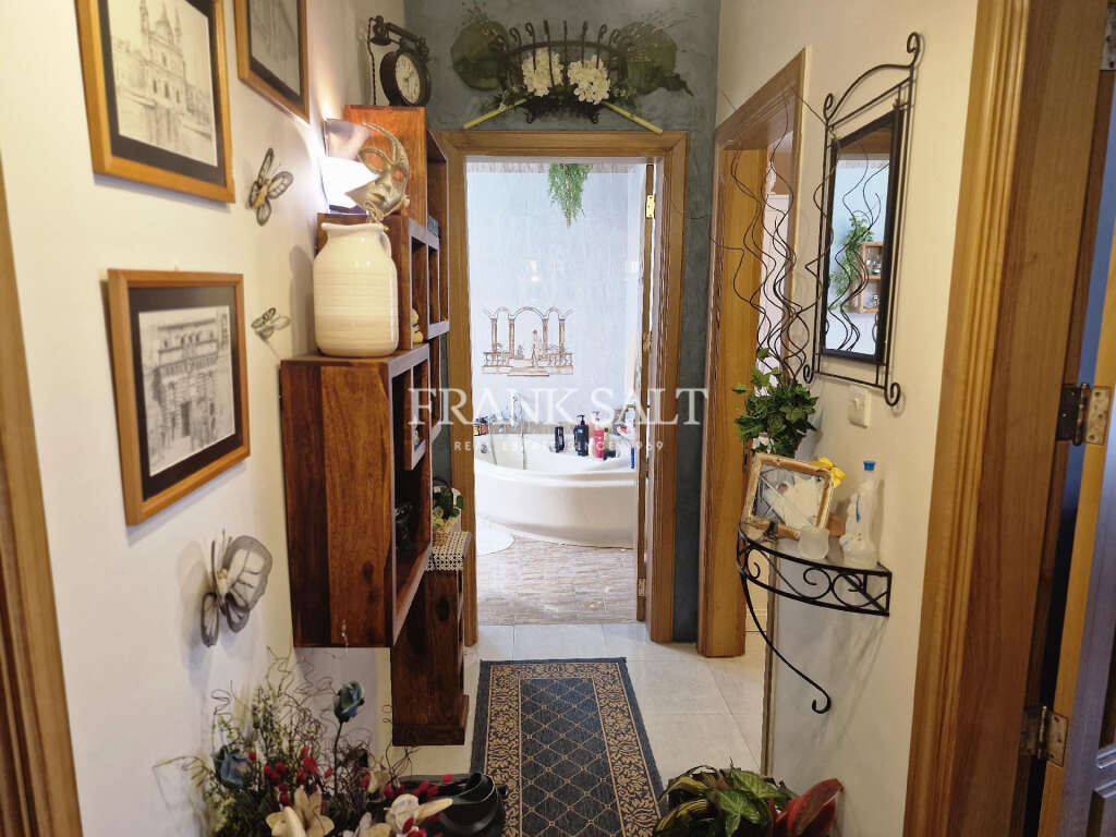 3 Bed, ApartmentFor Sale, Tarxien, Malta