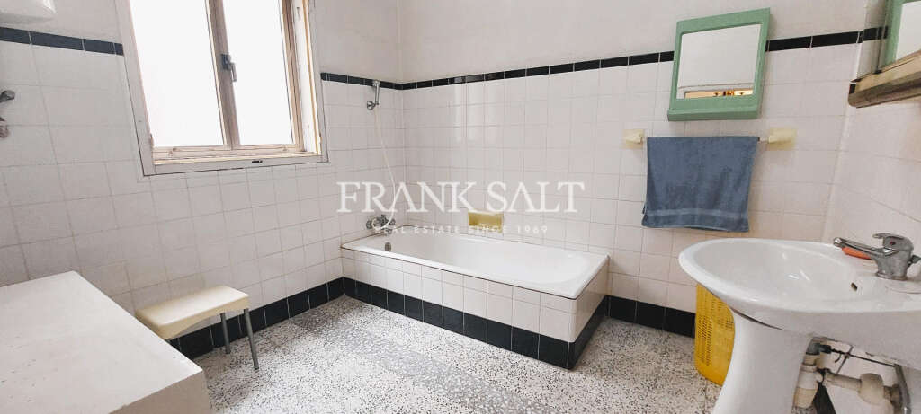 4 Bed, HouseFor Sale, Luqa, Malta