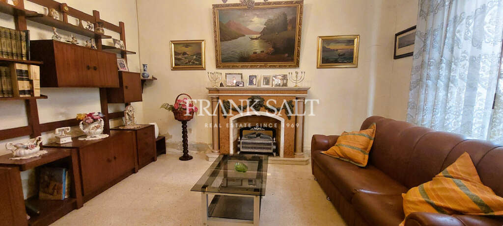 HouseFor Sale, Luqa, Malta