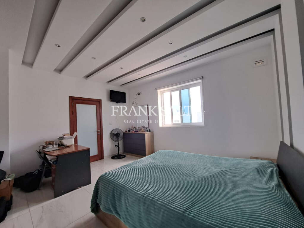 1 Bed, ApartmentFor Sale, Qawra, Malta