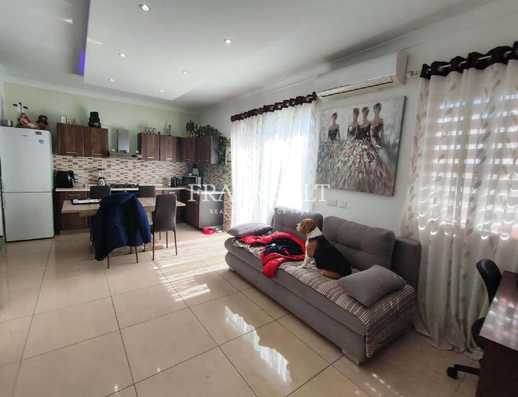 2 Bed, ApartmentFor Sale, Naxxar, Malta