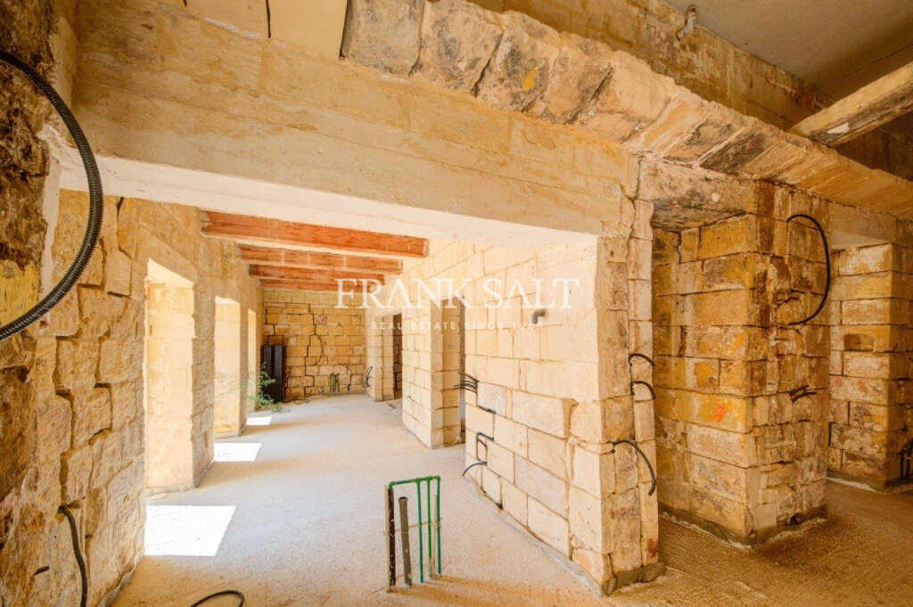 5 Bed, HouseFor Sale, Qrendi, Malta
