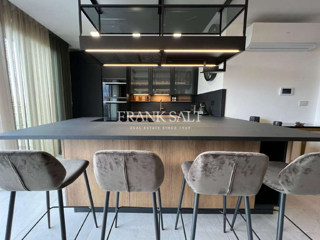 3 Bed, ApartmentFor Sale, Zurrieq, Malta