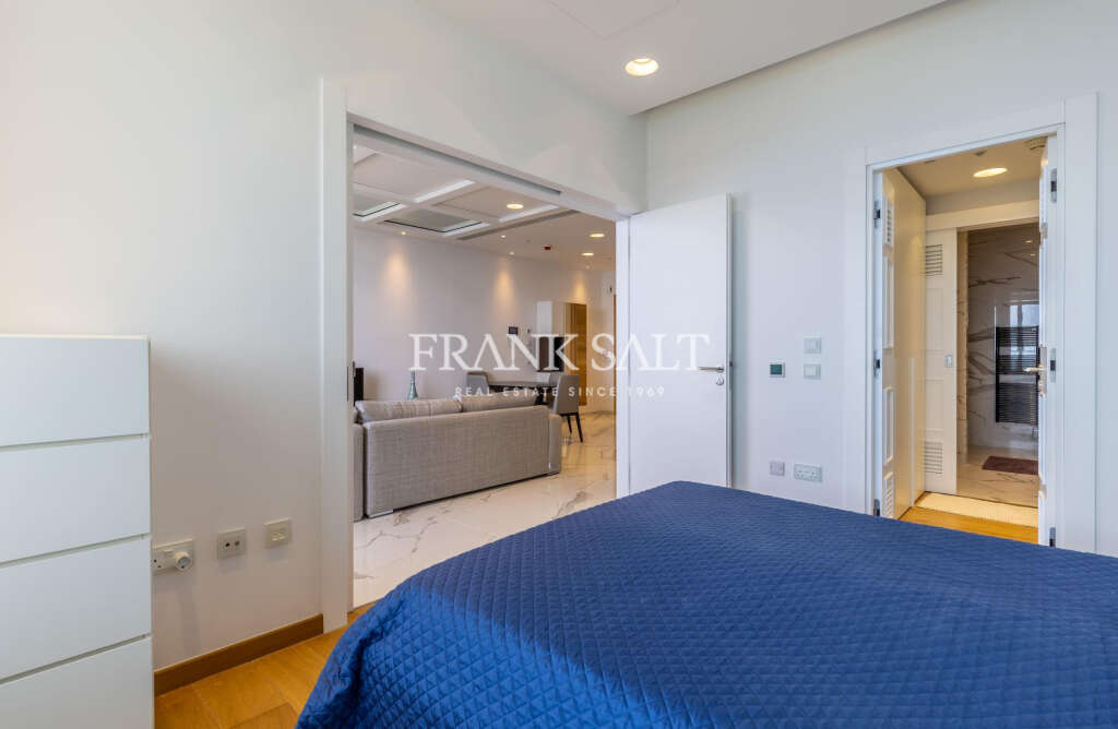 1 Bed, ApartmentFor Sale, Tigne Point, Malta