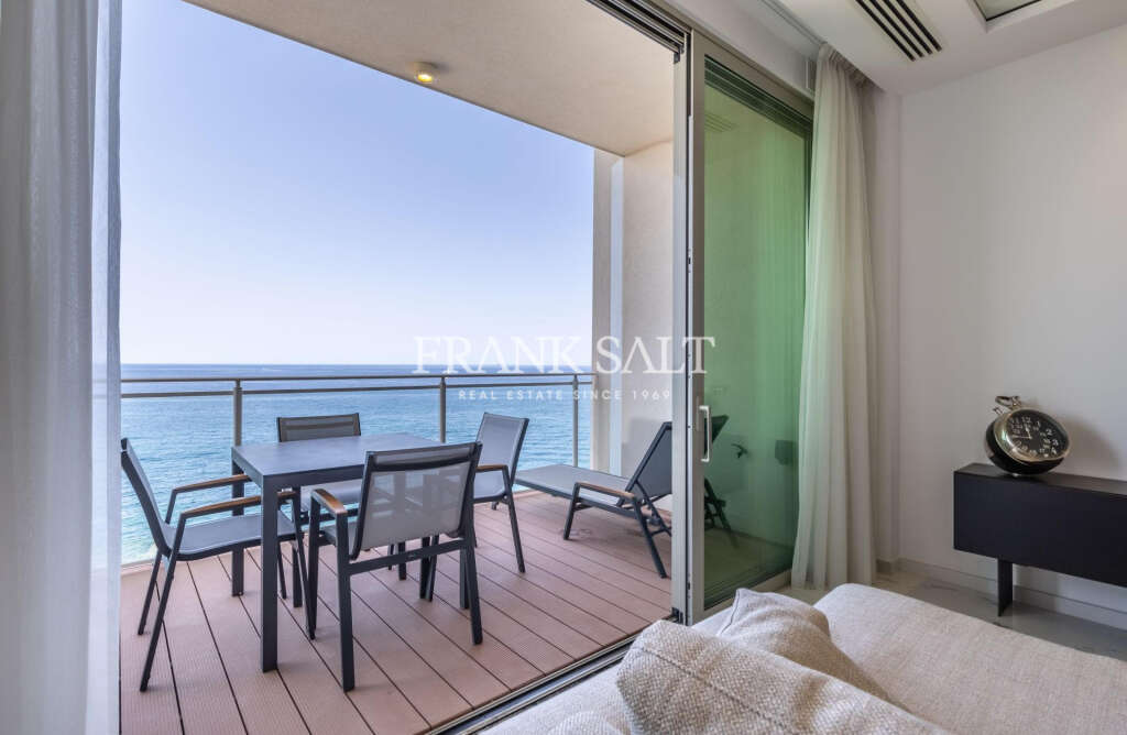 1 Bed, ApartmentFor Sale, Tigne Point, Malta