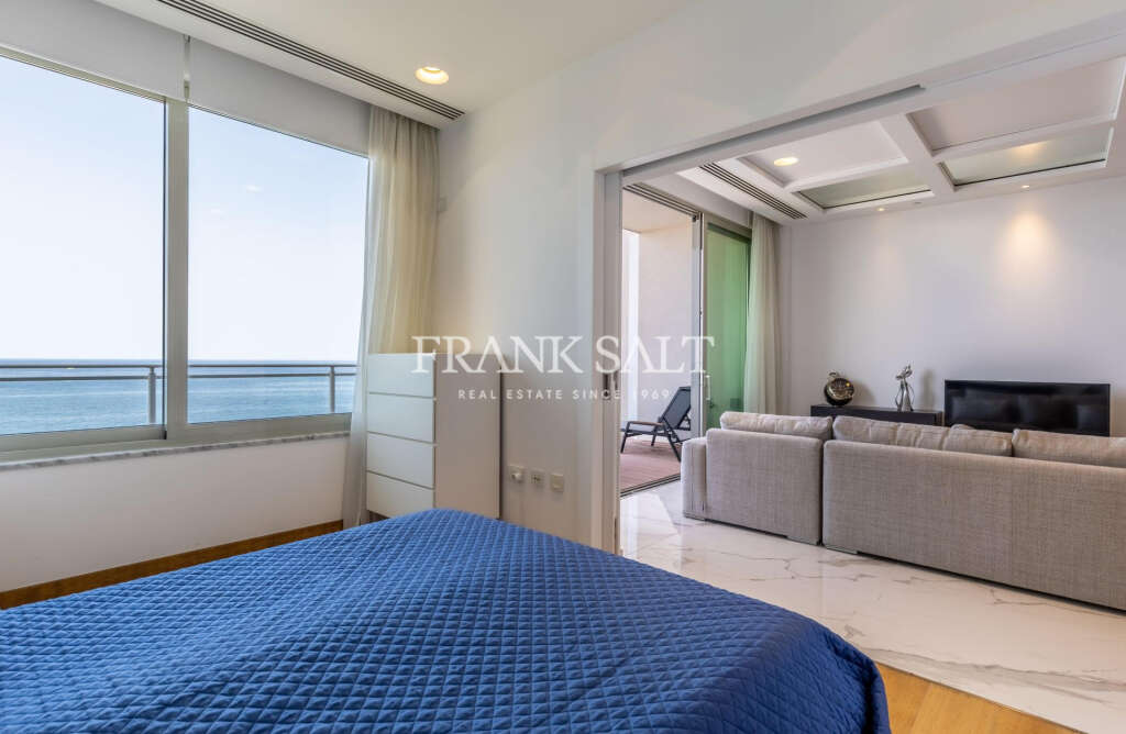 1 Bed, ApartmentFor Sale, Tigne Point, Malta