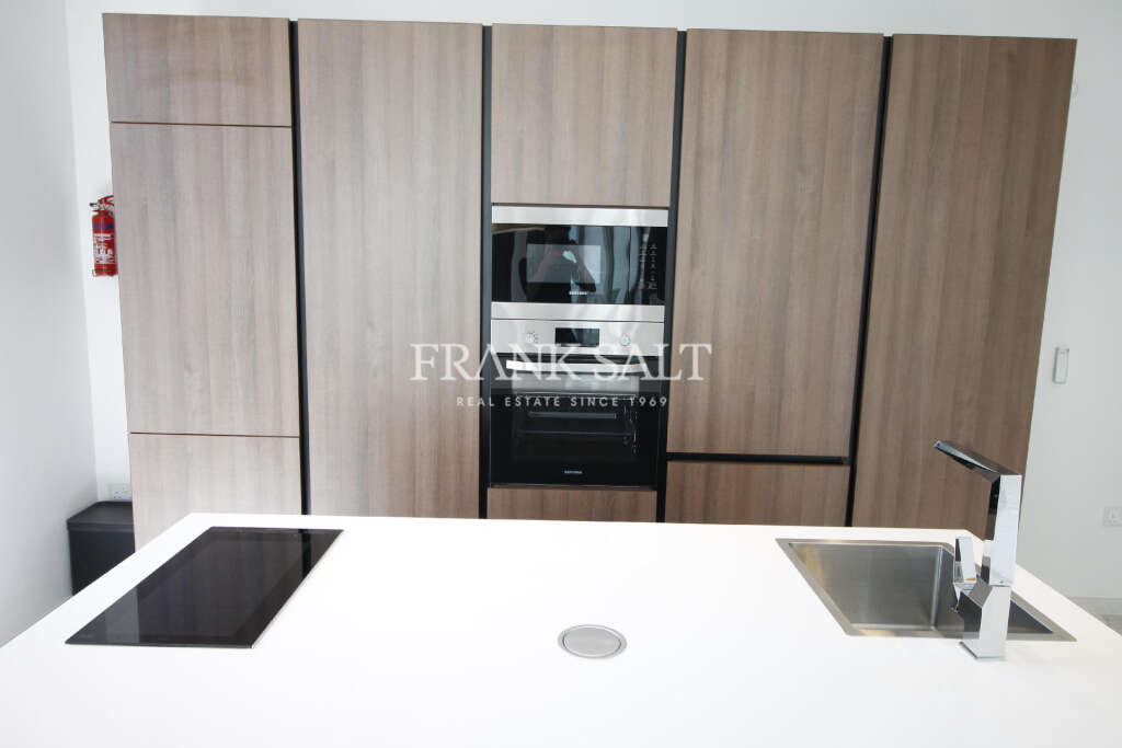 1 Bed, ApartmentFor Sale, Tigne Point, Malta