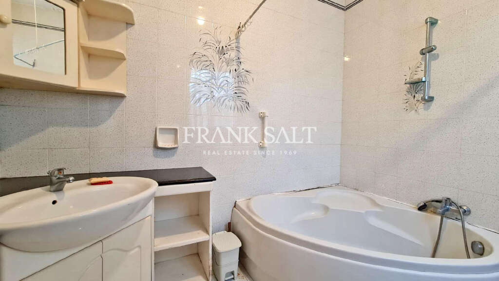 2 Bed, ApartmentFor Sale, Mellieha, Malta