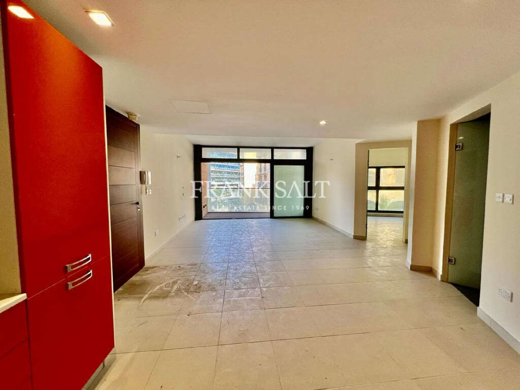 1 Bed, ApartmentFor Sale, Portomaso, Malta