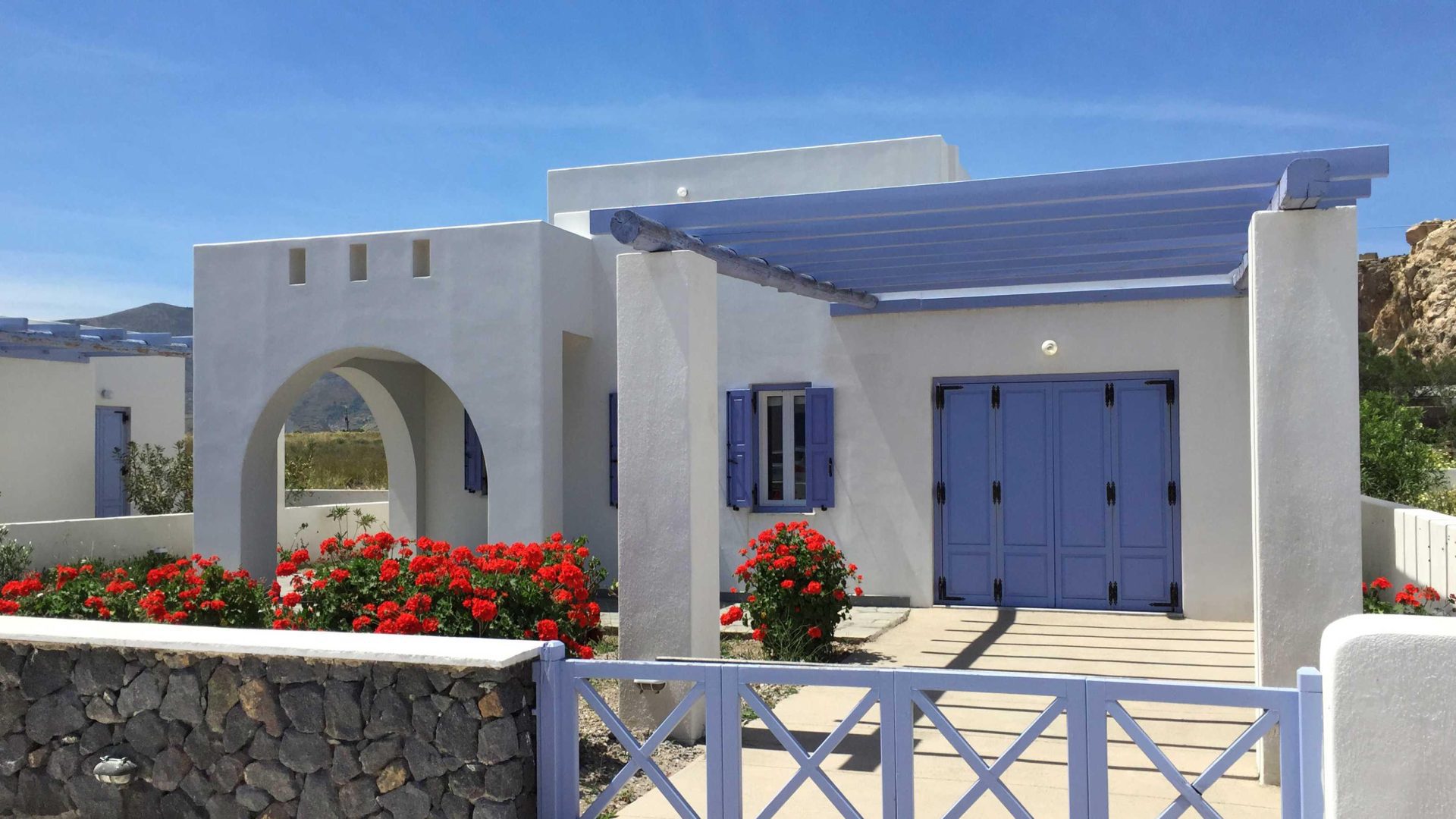 2.5 Bed, 1 Bath, HouseFor Sale, Santorini, Santorini