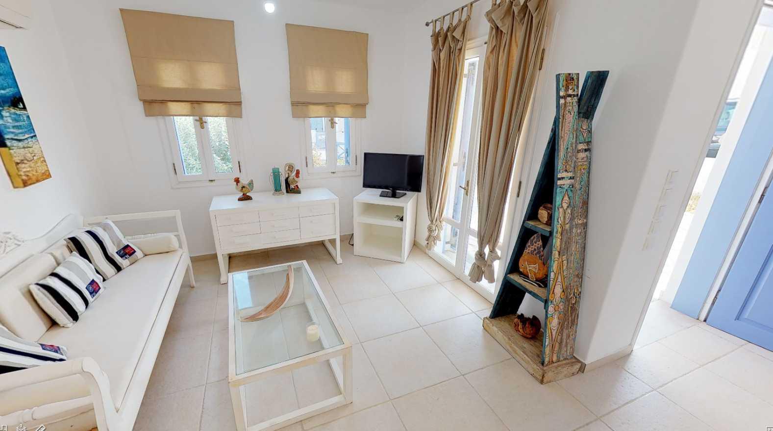 2.5 Bed, 1 Bath, HouseFor Sale, Santorini, Santorini