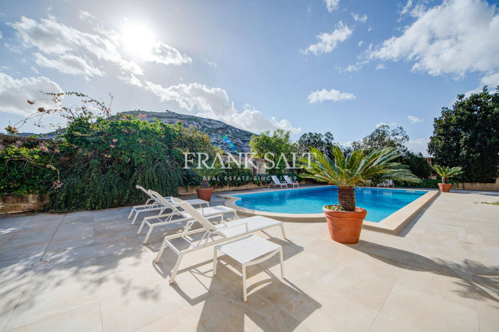 4 Bed, HouseFor Sale, Bahar ic-Caghaq, Malta