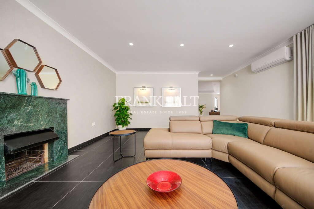 4 Bed, HouseFor Sale, Bahar ic-Caghaq, Malta