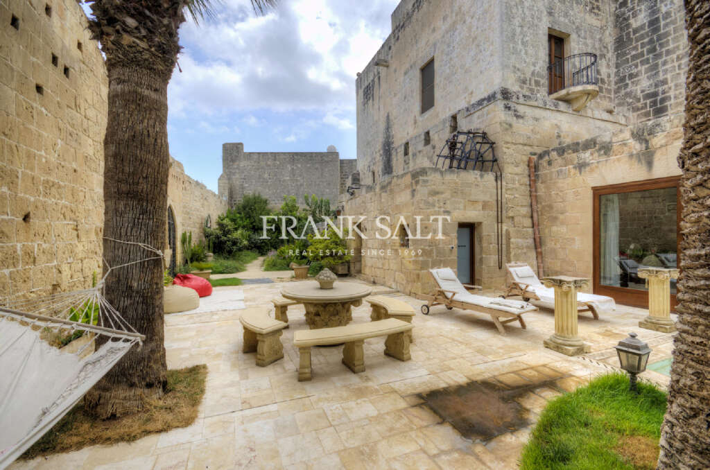 4 Bed, HouseFor Sale, Qormi, Malta