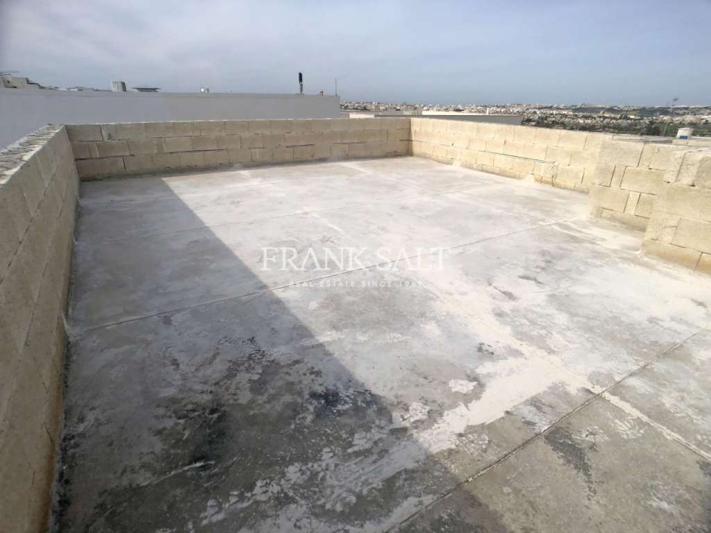 Commercial Property, For Sale