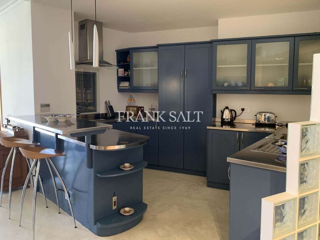 2 Bed, ApartmentFor Sale, Portomaso, Malta