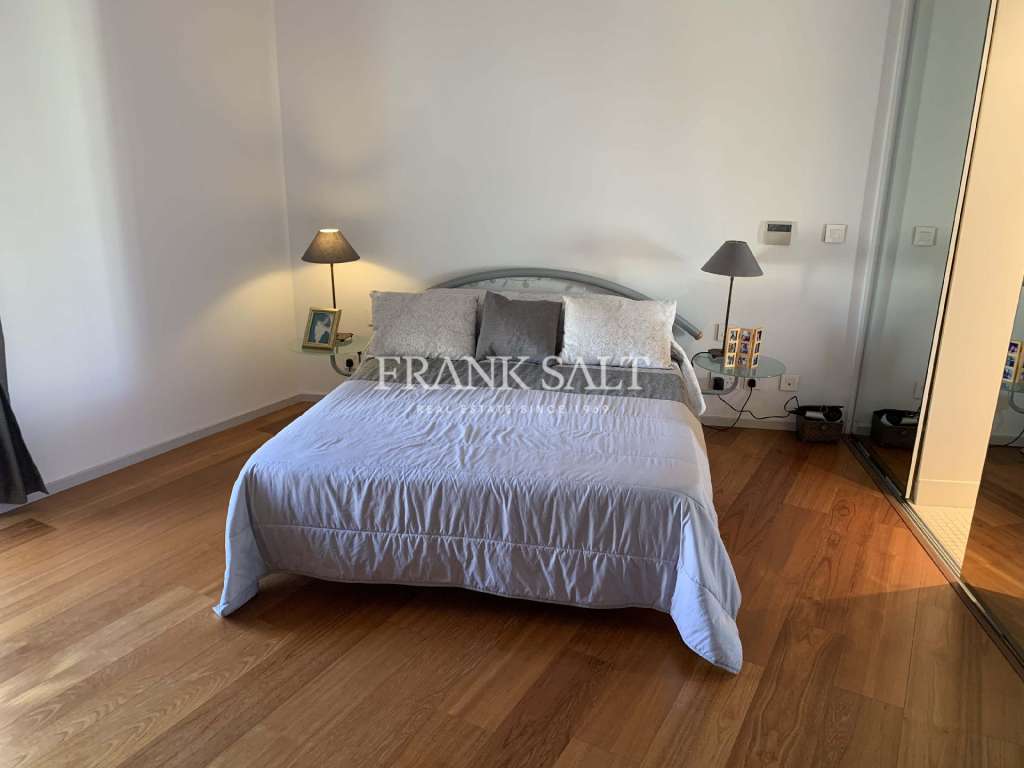 2 Bed, ApartmentFor Sale, Portomaso, Malta