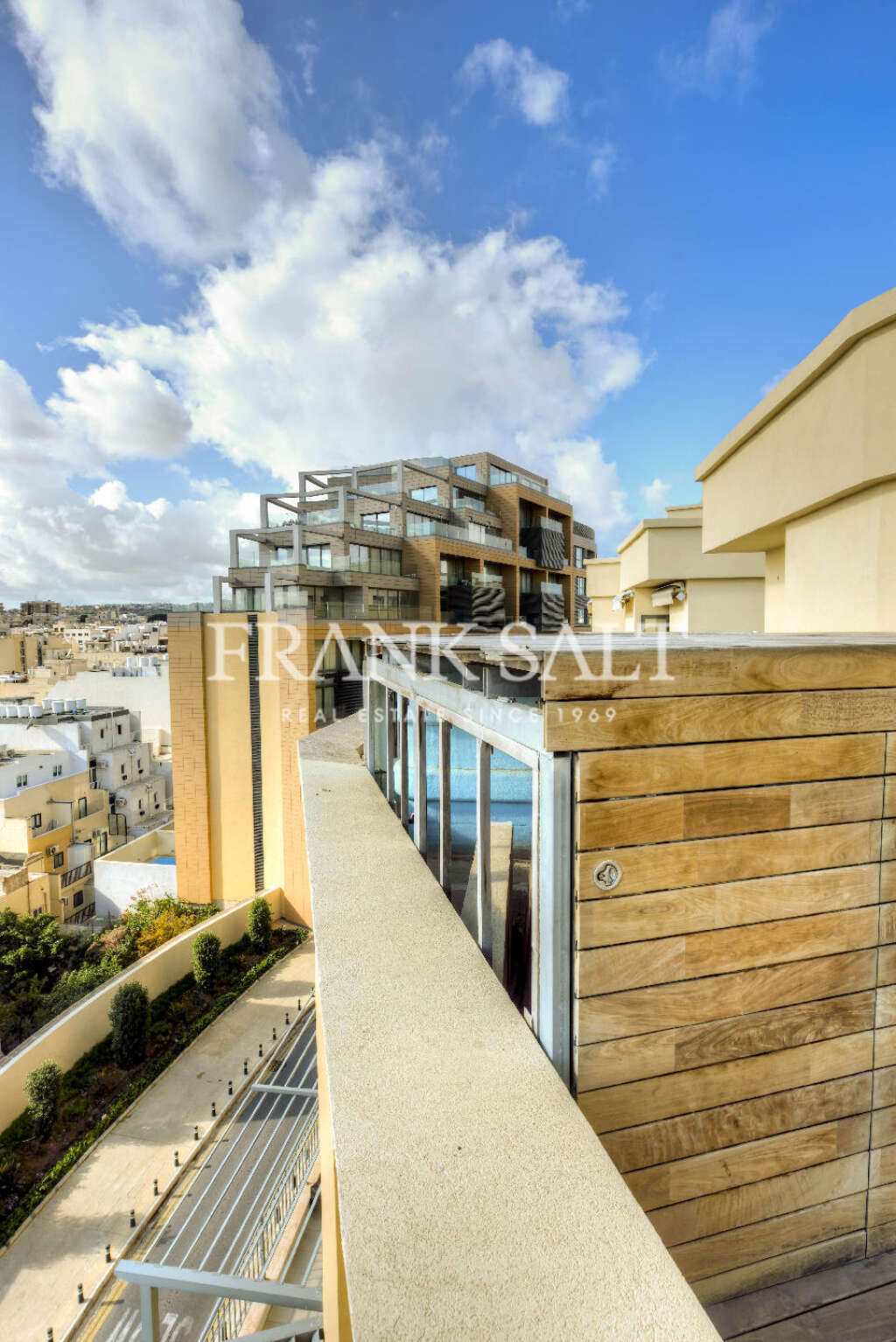 3 Bed, ApartmentFor Sale, Portomaso, Malta