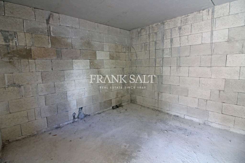 Commercial Property, For Sale