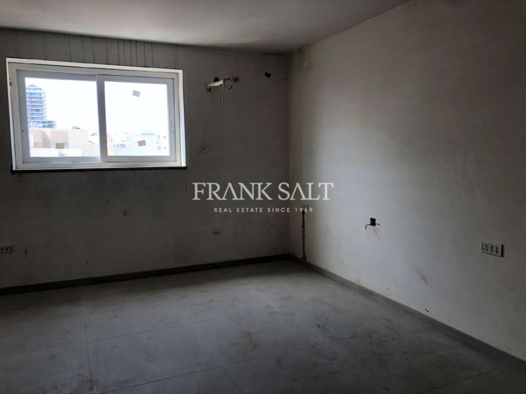 Commercial Property, For Sale