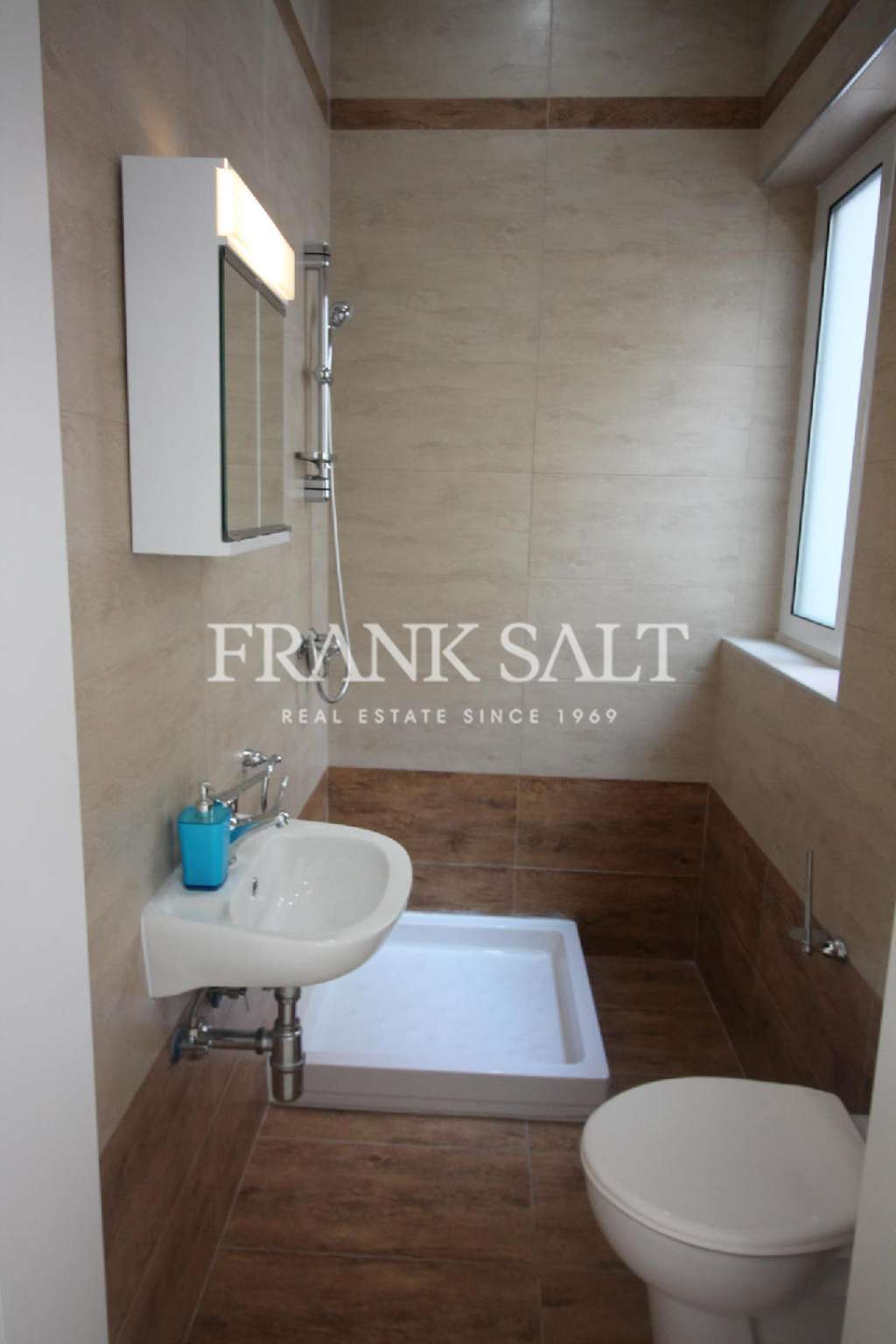 Commercial Property, For Sale