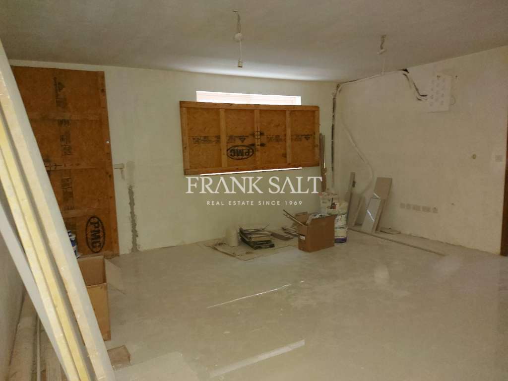 3 Bed, ApartmentFor Sale, Qawra, Malta