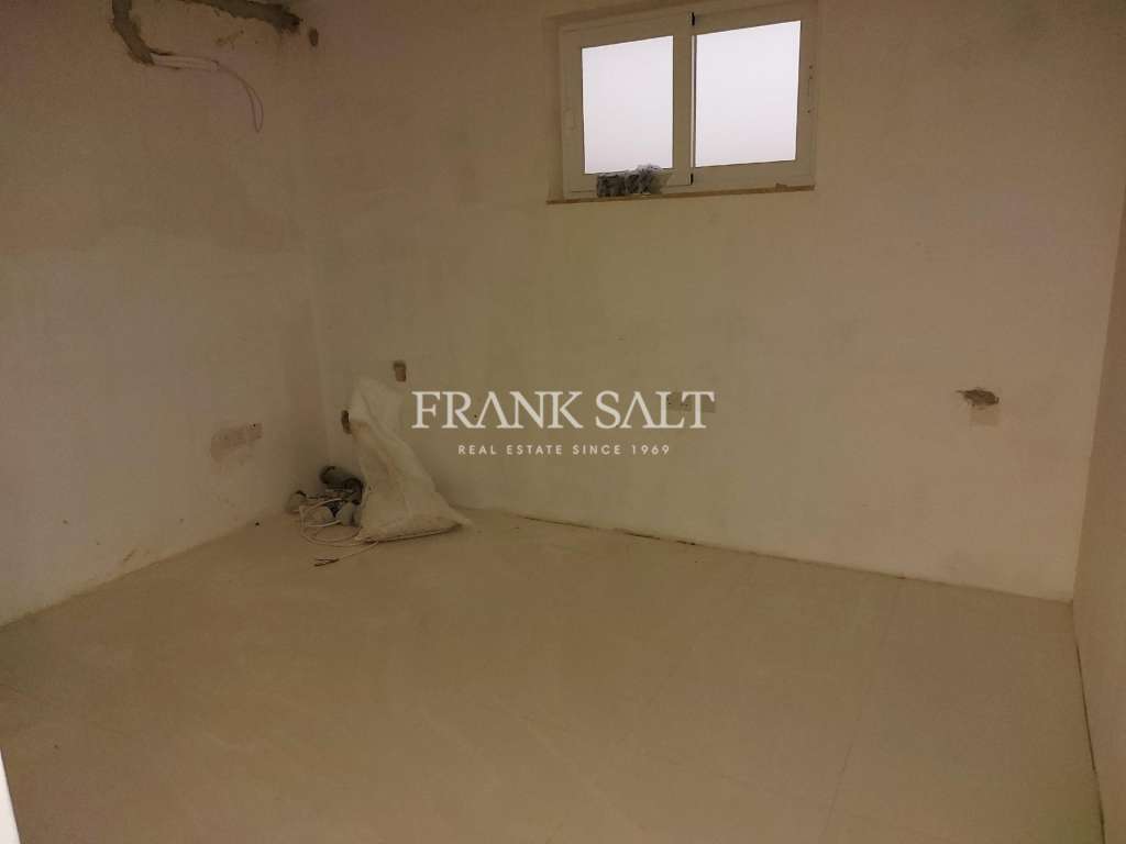 3 Bed, ApartmentFor Sale, Qawra, Malta