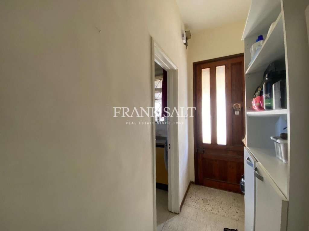 2 Bed, ApartmentFor Sale, Qawra, Malta