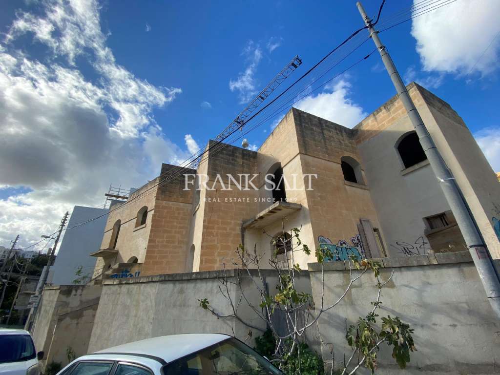 Commercial Property, For Sale