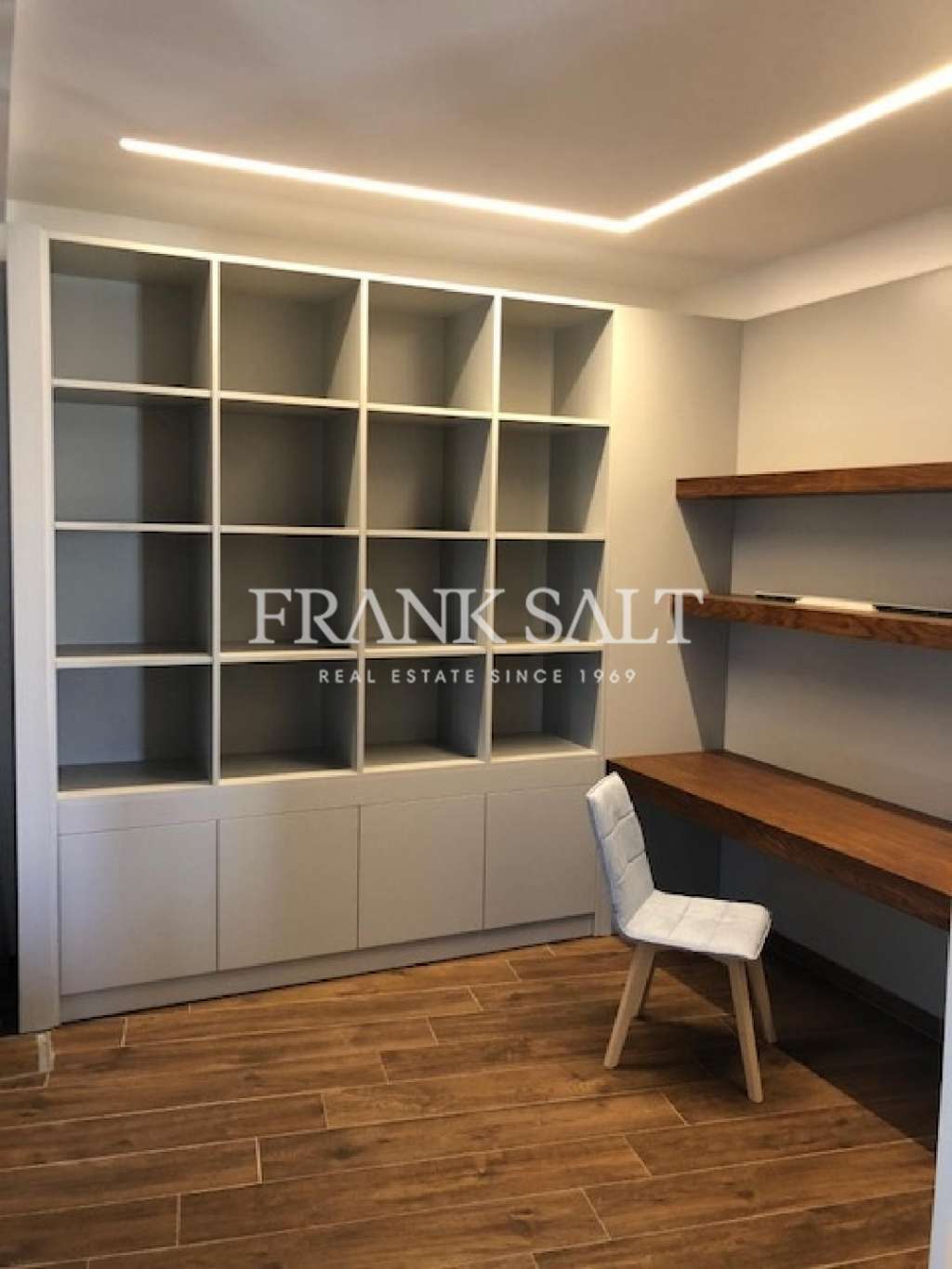 2 Bed, ApartmentFor Sale, Portomaso, Malta