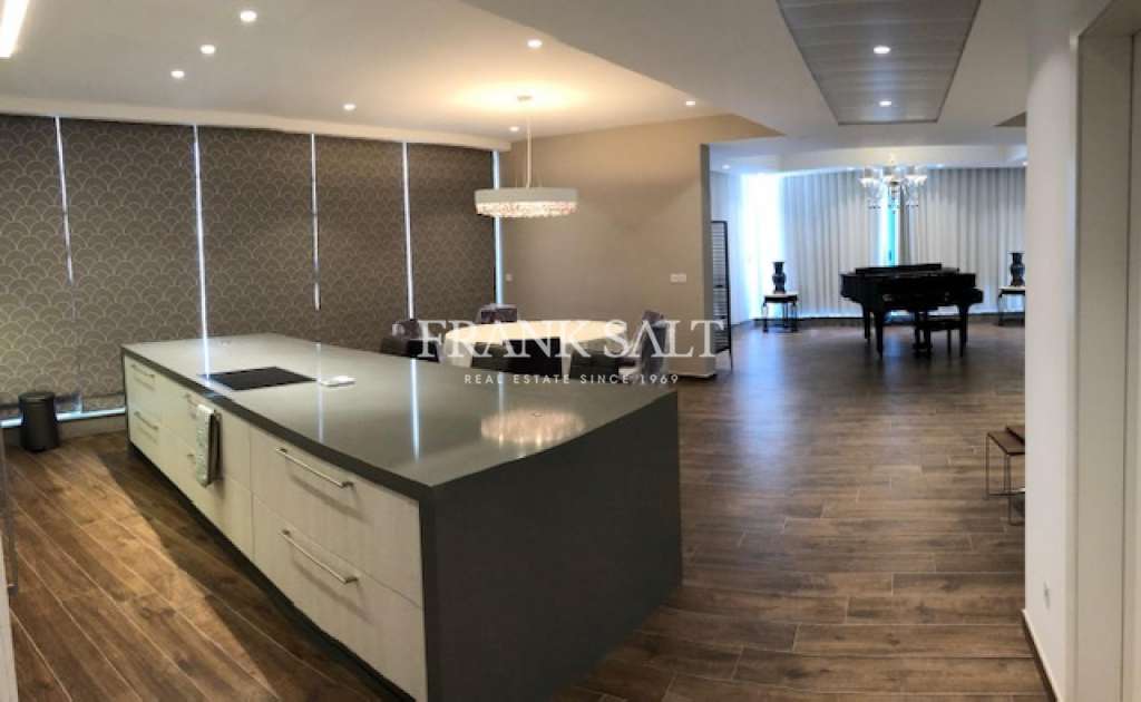 2 Bed, ApartmentFor Sale, Portomaso, Malta