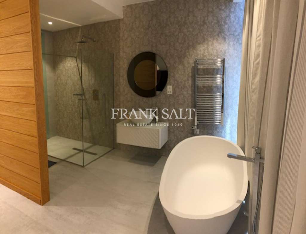 2 Bed, ApartmentFor Sale, Portomaso, Malta