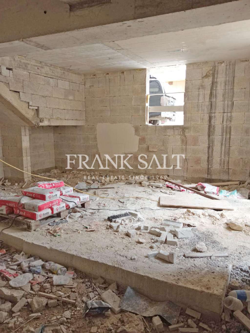 Commercial Property, For Sale