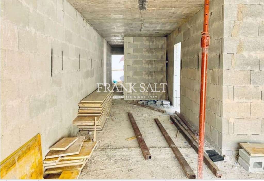 Commercial Property, For Sale